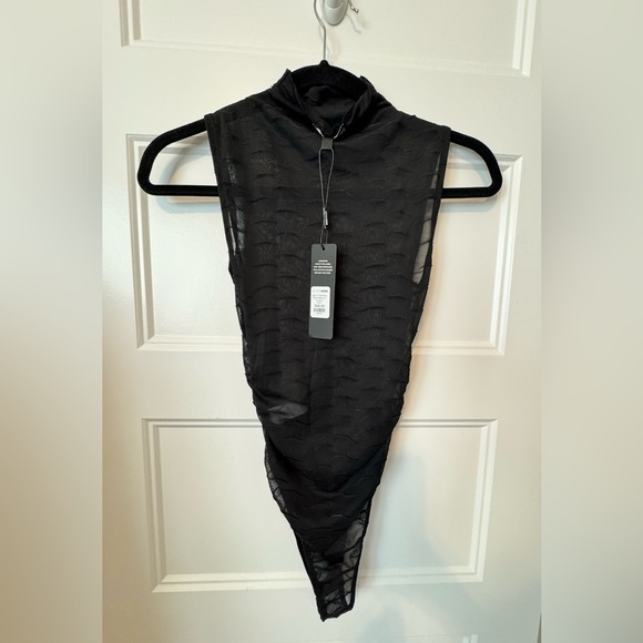 NWT Fashion Nova Late to the Party Bodysuit Size Extra Small - Picture 1 of 7